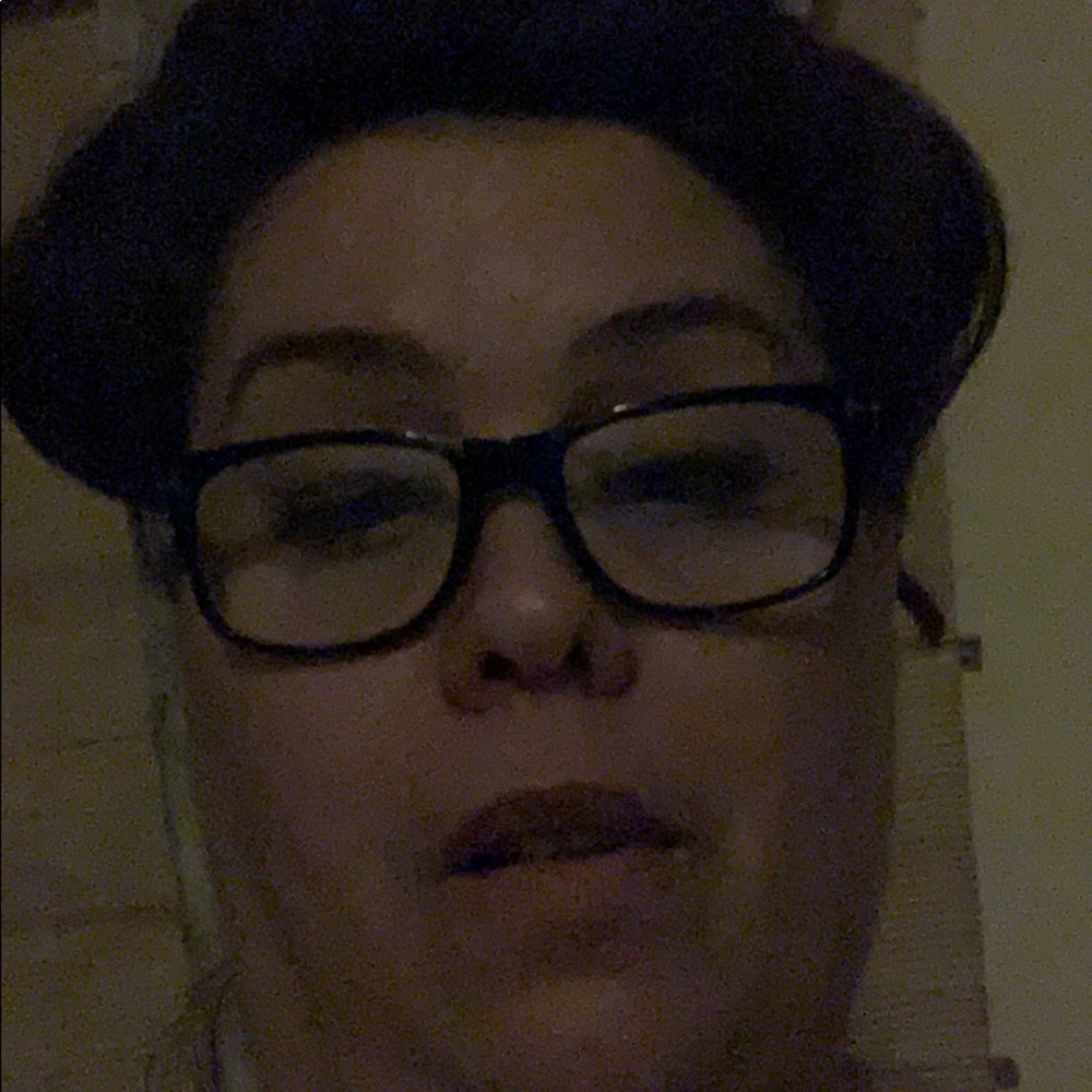 Meet your Posher, Mayra